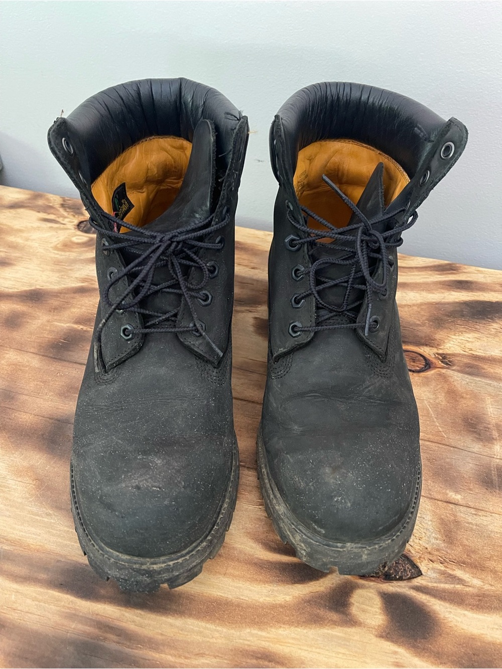 Black Men's Timberland Work Boots - Durable Lace-Up Style Size 11